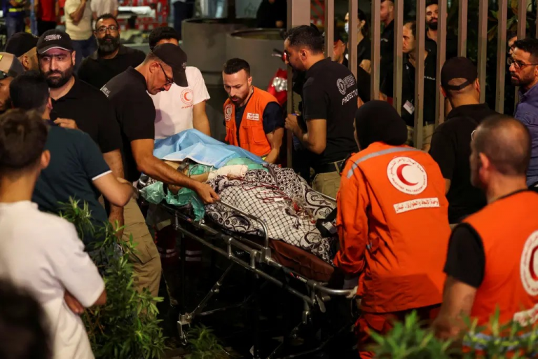 Izraeli godet papritur përmes teknologjisë: Shpërthimet e Pager-ëve të Hezbollahut ndryshojnë lojën