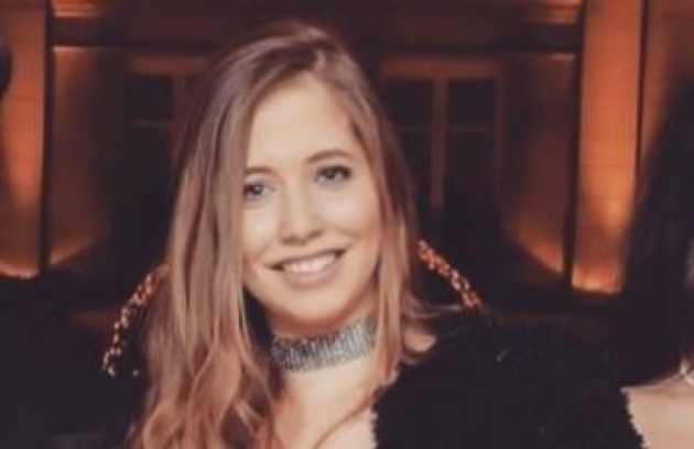 Tragjedi në Napoli: Turistja 30-vjeçare humb jetën nga një statujë që ra nga ballkoni / Video