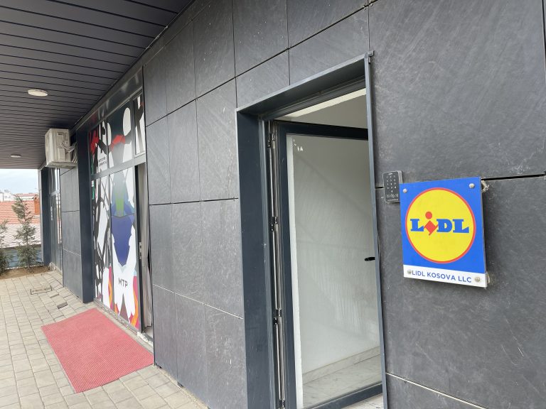 LIDL Shmang Kosovën: A po pengojnë institucionet hyrjen e gjigandit gjermano-europian të supermarketeve?