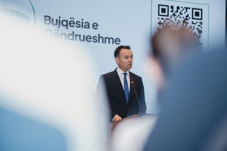 Peci lavderohet se e ka investuar mbi 300 milionë euro në bujqësi gjatë mandatit