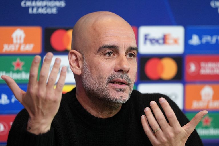 Guardiola komenton fitoren në momentin e fundit