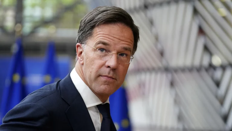 Rutte: Dialogu Kosovë-Serbi nuk po ecën siç do dëshironim