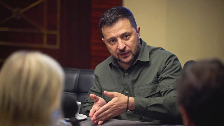 Zelensky sërish kërkon që Ukrainës t’i lejohen sulmet thellë brenda Rusisë