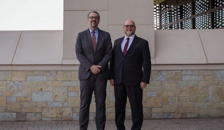 Zyrtari i lartë amerikan largohet me porosi të qarta për Kosovën