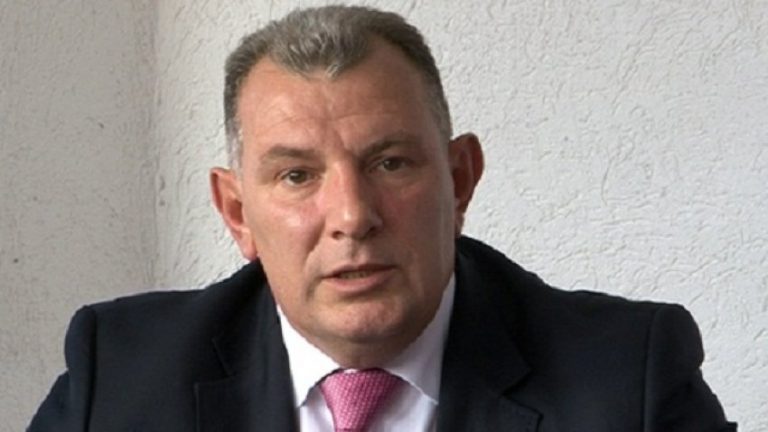 Në Hagë ftohet Shukri Buja, thotë se po shkon pa dëshirën e tij