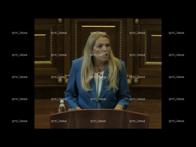 Video/Time Kadriaj në Kuvend: Pa të rrejt Albin Kurti, nuk e dini çka është rrena