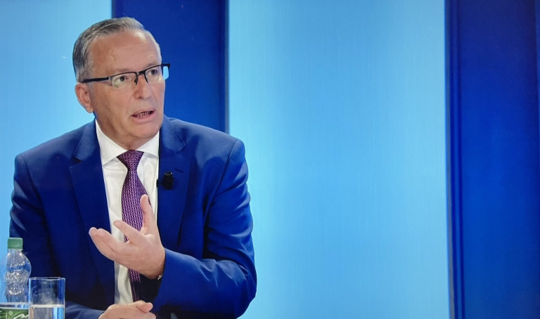 Hamza: Për t’u reformuar, LVV-ja duhet të shkojë në opozitë