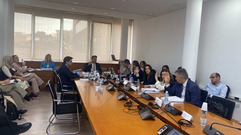 Lajmi i fundit / Votohet buxheti për vitin 2025