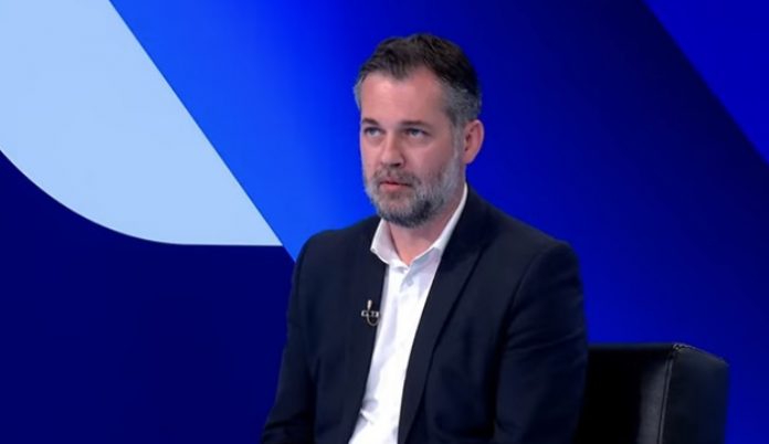 Ministri i Kulturës, Rinisë dhe Sportit, Hajrulla Çeku