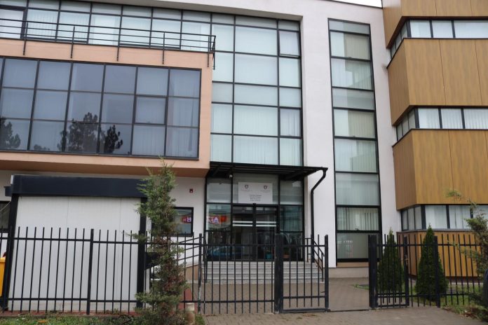 Prokuroria Themelore në Ferizaj.