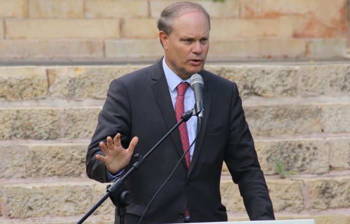 Emisari i Francës për Ballkanin Perëndimor, Rene Troccaz