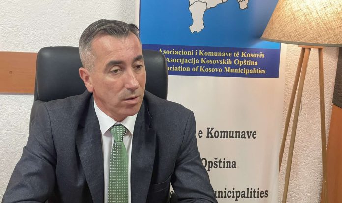 Drejtori ekzekutiv i Asociacionit të Komunave të Kosovës, Sazan Ibrahimi