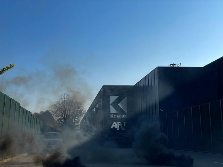 Hudhet tym i zi te Klan Kosova: S’mund ta normalizoni dhunën ndaj grave