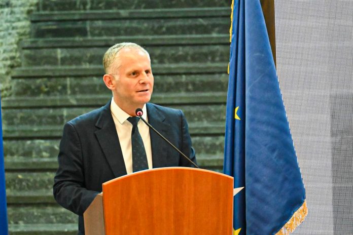 Zv/kryeministri i parë për Integrim Evropian, Zhvillim dhe Dialog, Besnik Bislimi