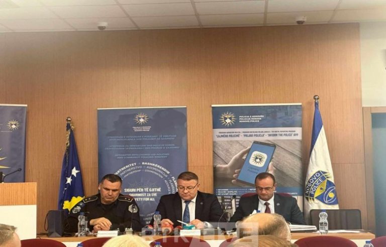 Hoxha: Dorëheqjet e policëve serbë janë pasojë e presionit nga grupet kriminale