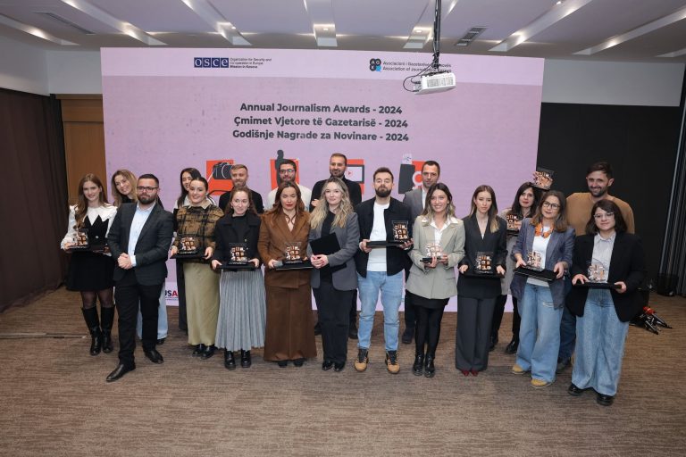 Çmimet Vjetore për Gazetari: AGK shpall gazetarët fitues