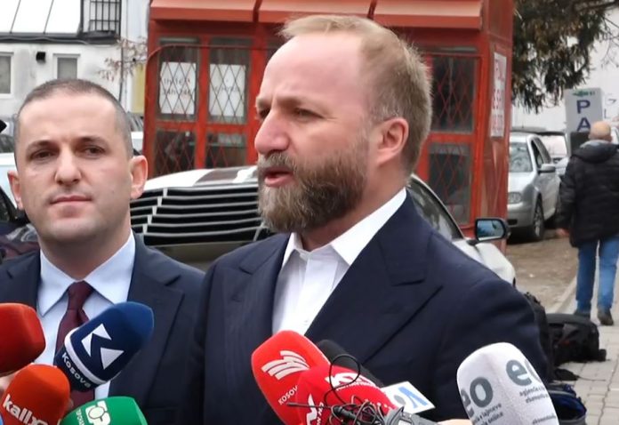 Kryetari i Grupit Parlamentar të PDK-së Abelard Tahiri