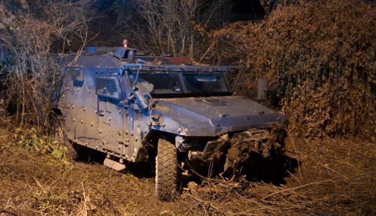 Operohet njëri nga policët e aksidentuar në Veri