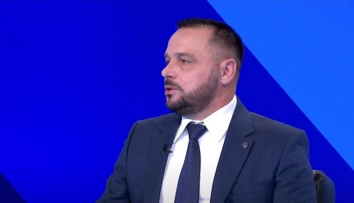 Ministri i Mbrojtjes, Ejup Maqedonci