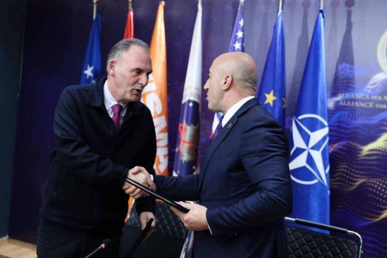 AAK-NISMA dhe partnerët zbulojnë listën e kandidatëve për deputetë