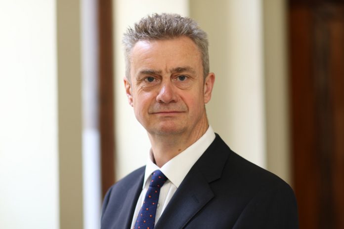Ambasadori britanik në Kosovë, Jonathan Hargreaves
