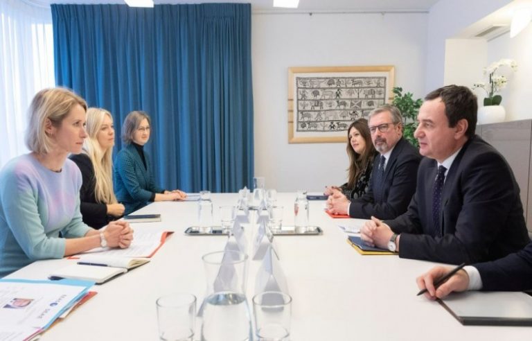 Kurti: Takimi me Vuçiqin varet nga dorëzimi i Radoiçiqit