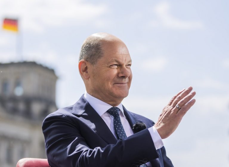 Scholz: Marrëveshja mes Kosovës dhe Serbisë duhet të zbatohet