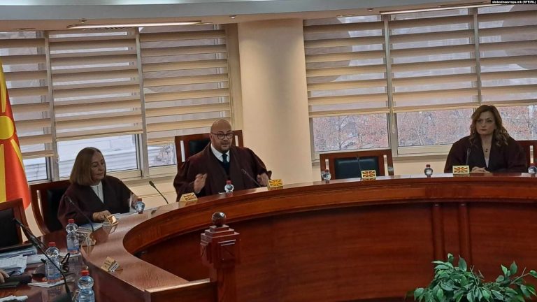 Seanca për Ligjin e gjuhëve në Maqedoninë e Veriut u shty