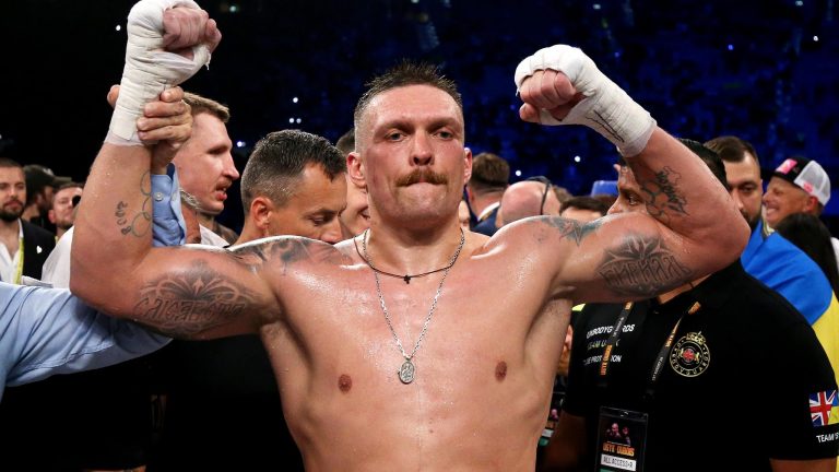 Usyk me dedikim të veçantë pas fitores