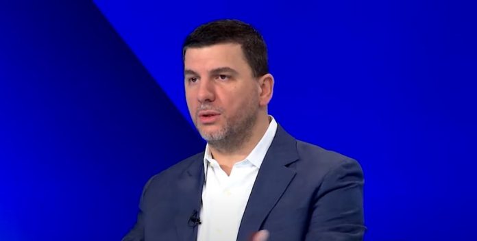 Kryetari i Partisë Demokratike të Kosovës (PDK), Memli Krasniqi