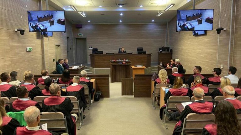 Nis gjykimi për Masakrën e Mejës