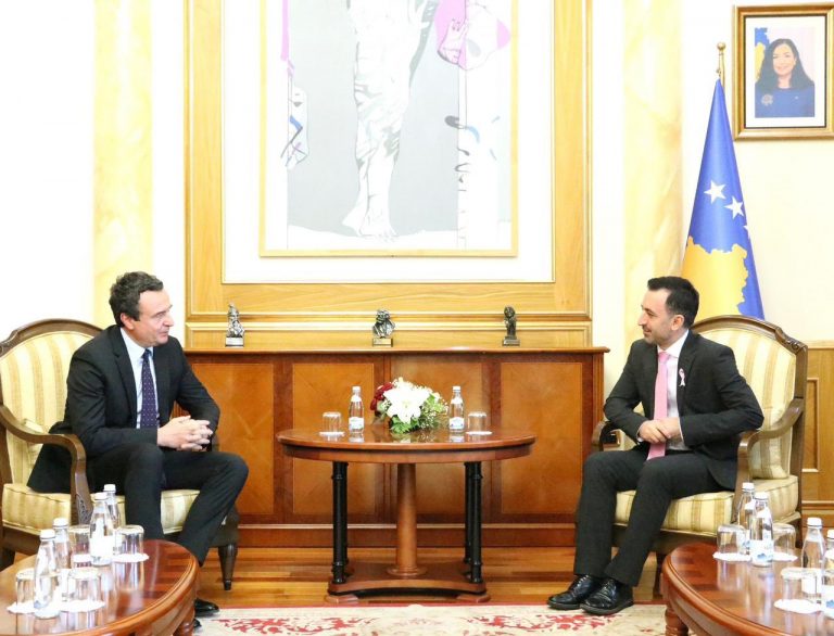 Çfarë u diskutua në takimin mes Albin Kurtit dhe Dimal Bashës?