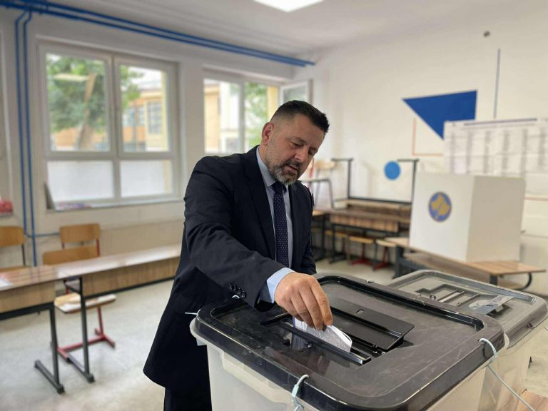 Berisha fton qytetarët e Prishtinës të dalin masivisht në votime