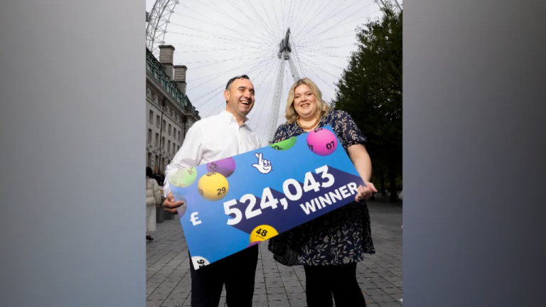 Një biletë, një ëndërr, një familje e lumtur – historia e pabesueshme e kosovarit fitues mbi 600 mijë euro në lotari