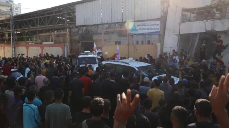 Lirohen shtatë pengje izraelite