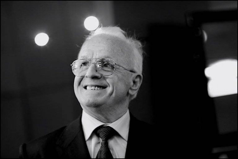 Adem Demaçi, 34 vjet nga nderimi me Çmimin Saharov nga Parlamenti Evropian