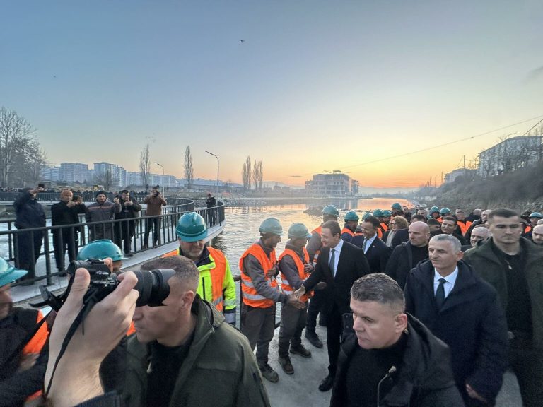 Përurohet ura e re për këmbësorë mbi lumin Ibër