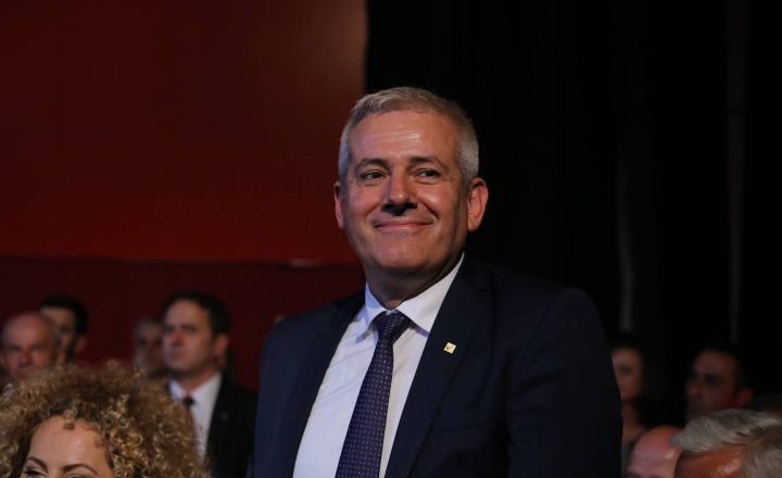 Sveçla flet si Prokurori, jo si ministër – “aksioni” në