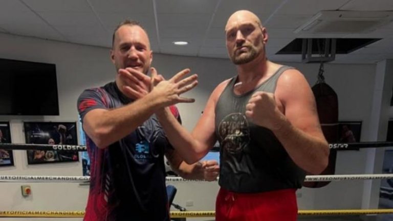 Boksieri shqiptar stërvitet me yllin botëror, nuk ka se si të mungoj shqiponja