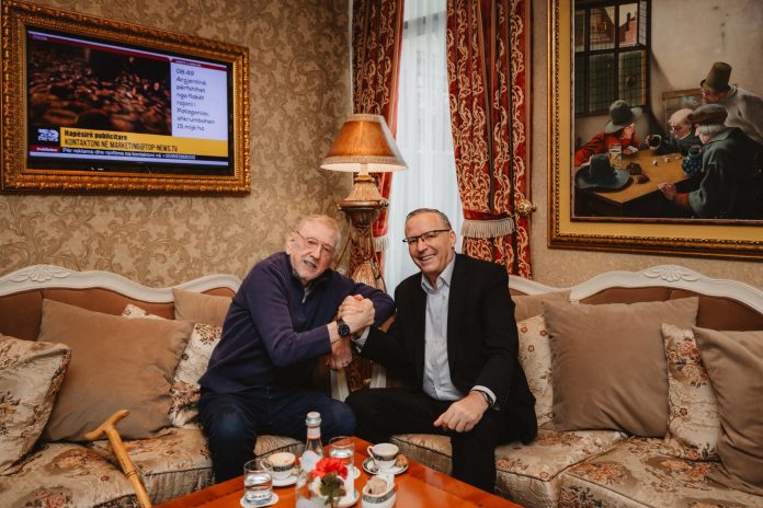 Bedri Hamza dhe William Walker