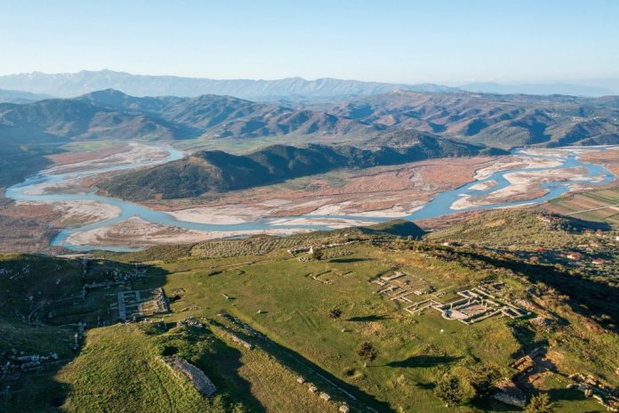 Parku arkeologjik Bylis-Klos