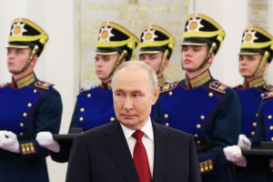 renie-historike-sondazhe-putin-raporti-meduza-2026